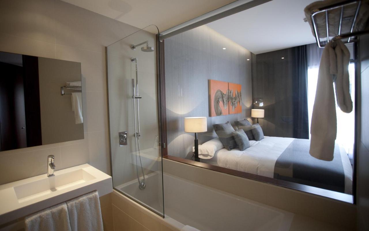 Hotel Carris Marineda A Coruna Exterior photo