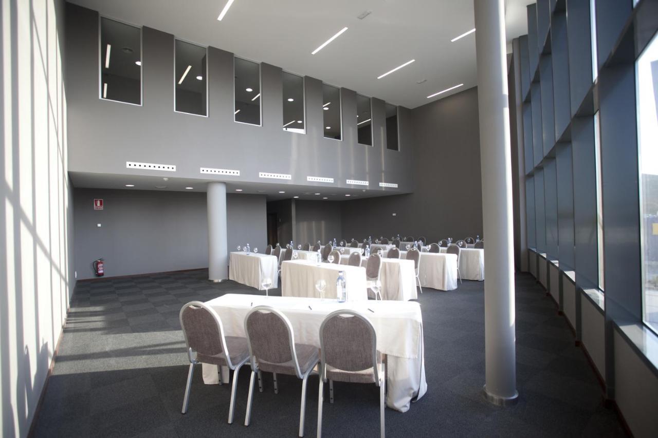Hotel Carris Marineda A Coruna Exterior photo