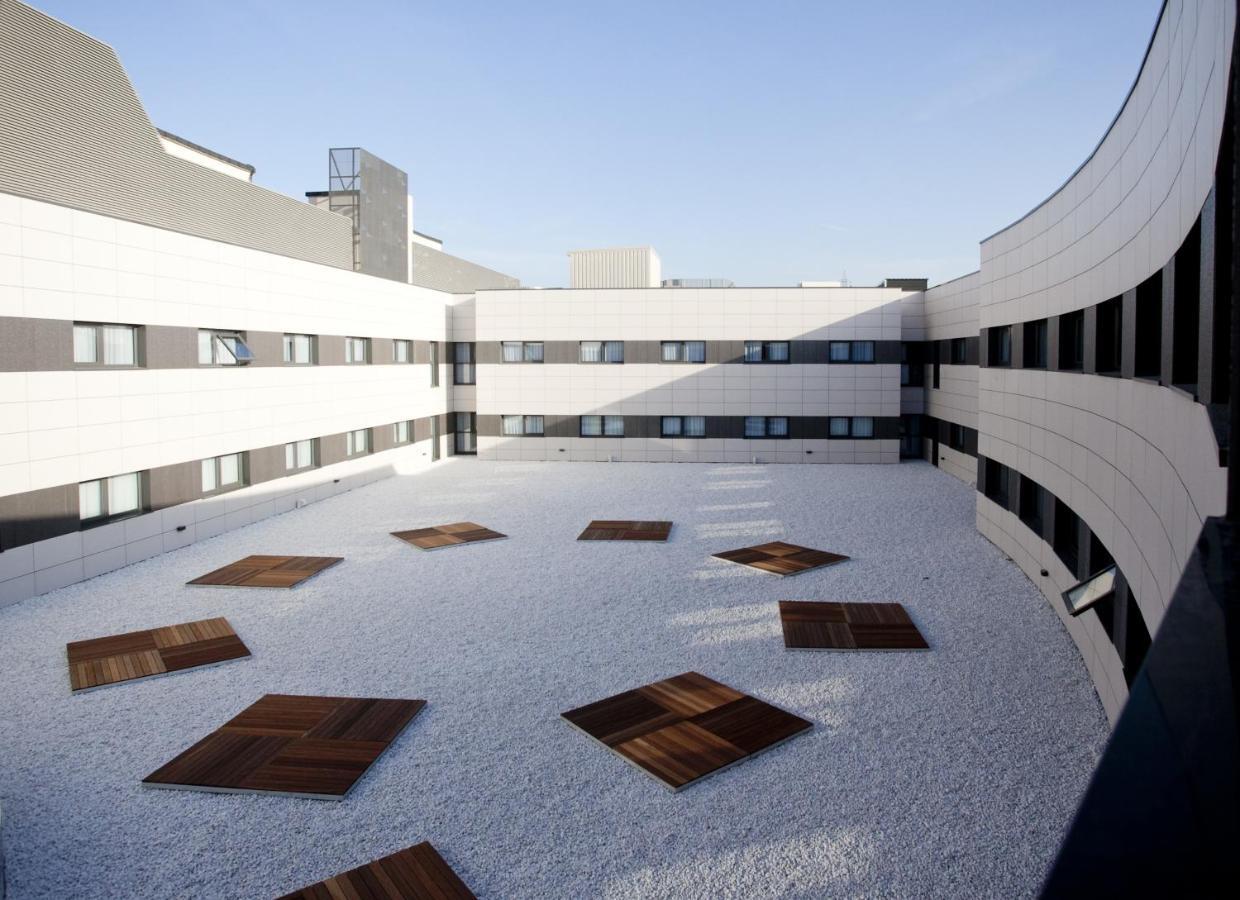 Hotel Carris Marineda A Coruna Exterior photo
